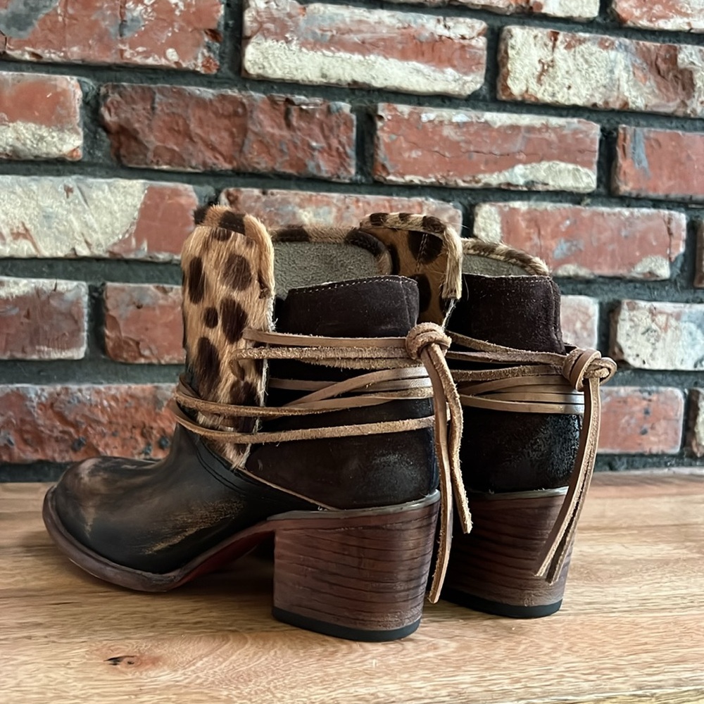 Freebird by Steven Brown Leather & Leopard Print Ankle Booties - Picture 4 of 9